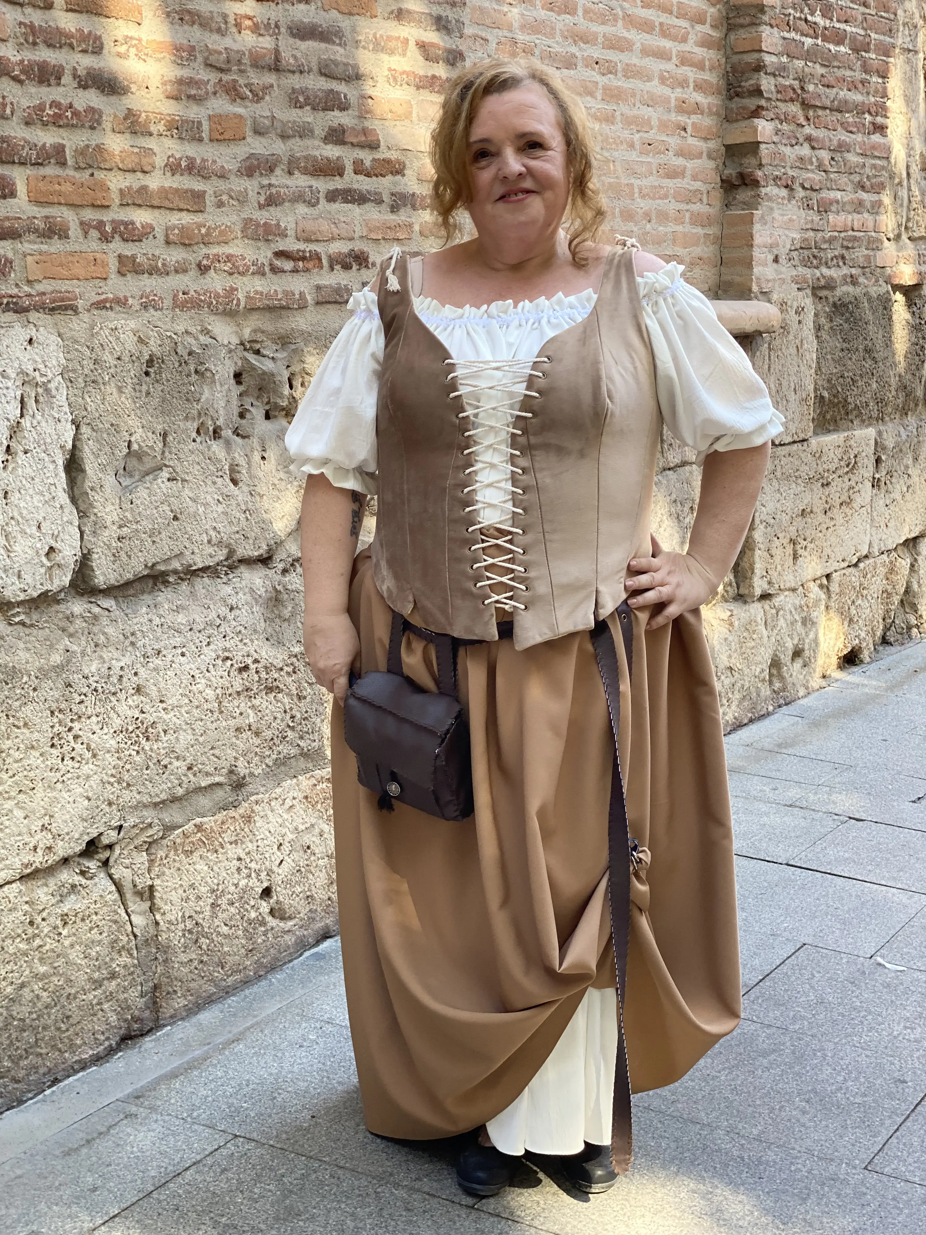 Aldeana corpino beige bolsa cuero — Mercado Cervantino 2023, confeccionado en Tresele