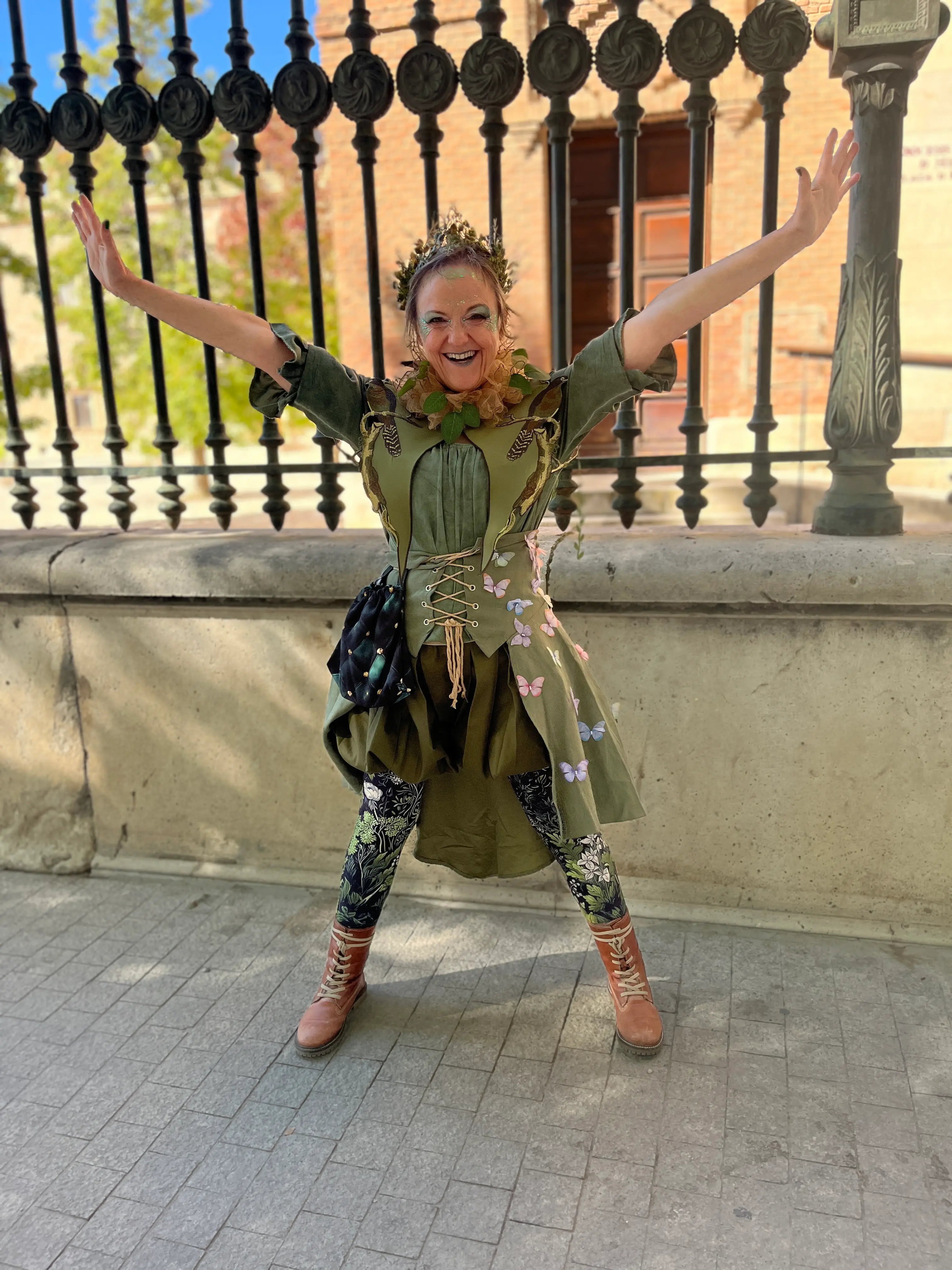 Traje duende verde mariposas — Mercado Cervantino 2026, confeccionado en Tresele
